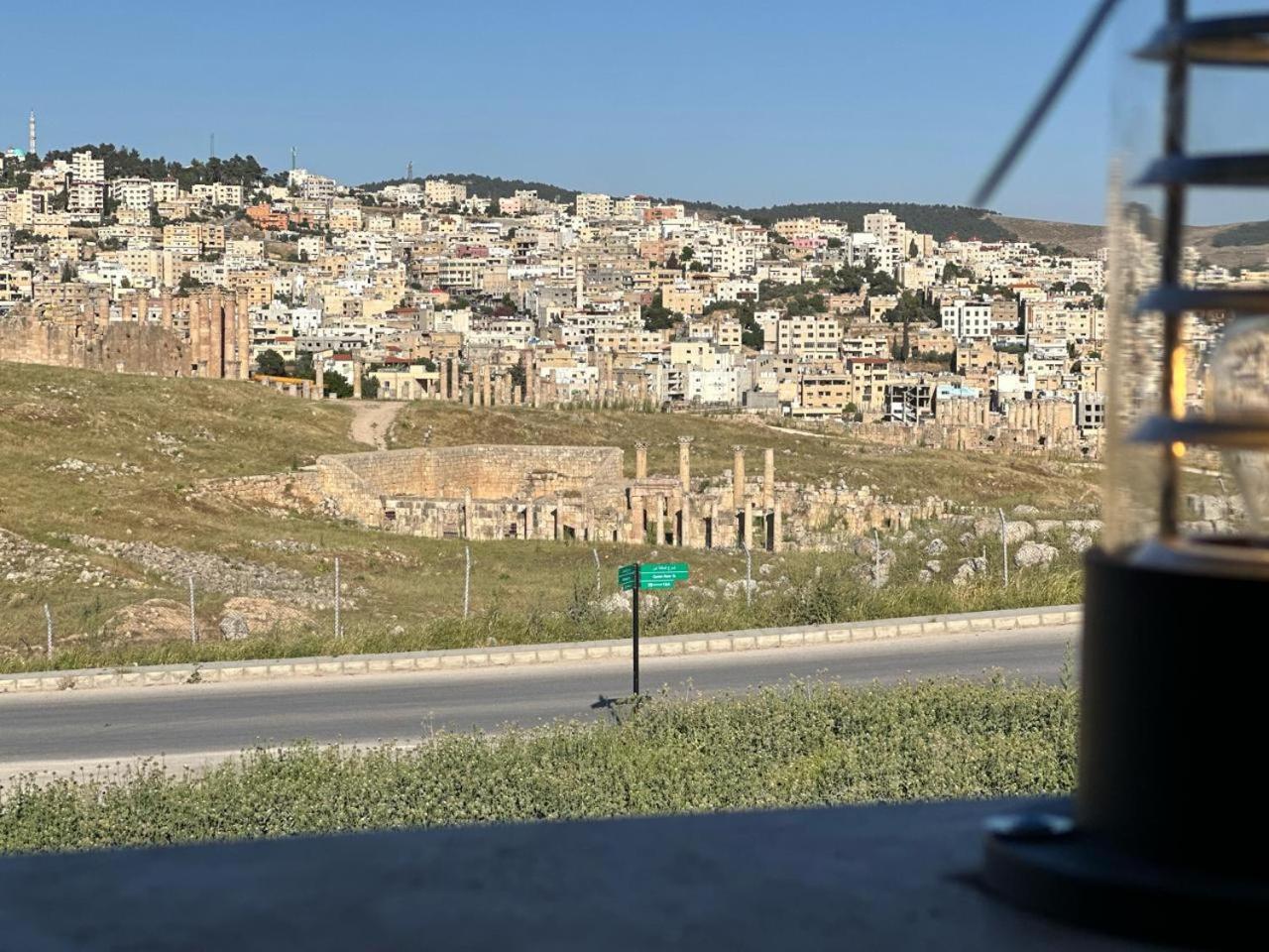 Jerash City View Джераш Екстериор снимка